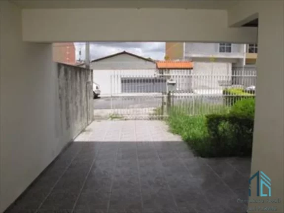 Imagem (Permuta ou financiamento) Sobrado 04 quartos c/suíte, terreno nos fundos, no Jardim das Américas em Curitiba PR,