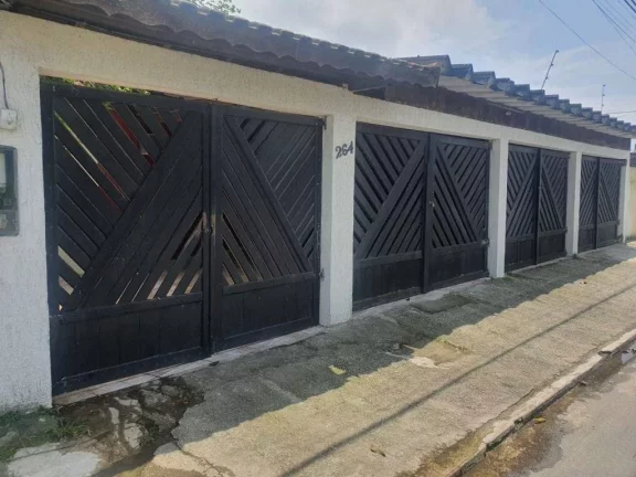 Imagem Pousada com 7 dormitórios à venda, 372 m² por R$ 1.300.000,00 - Jardim Trevo - Praia Grande/SP
