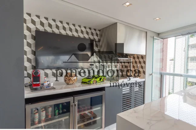 Imagem Belíssimo apartamento em Perdizes com 3 suites e 4 vagas, 172m² mobiliado.