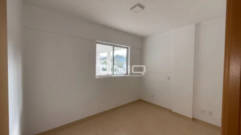 Imagem Apartamento Suíte e 2 Dormitórios Semi Mobiliado - Ed San Marino
