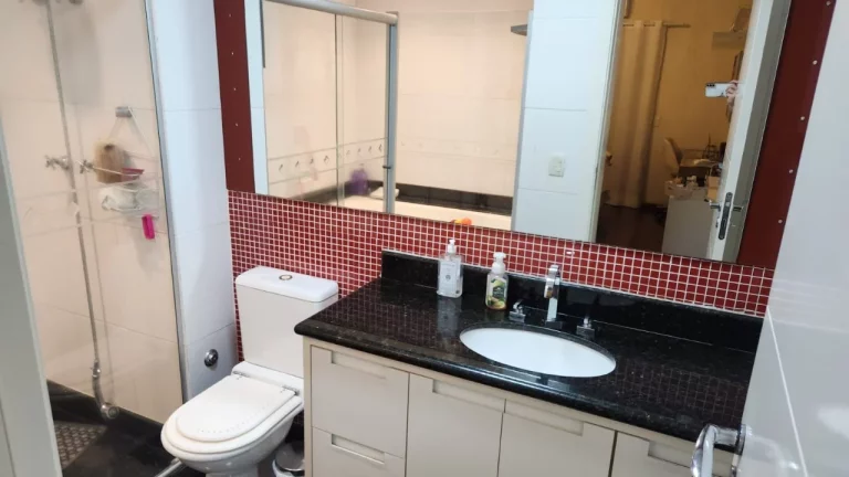 Imagem Apartamento de 186 m à venda no Edificio Anna Pavlova em frente a Pça Ituzaingo!! 3 suítes , vara...