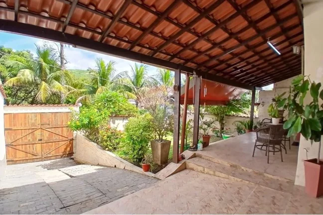 Imagem Casa com 4 quartos à venda em Vila Valqueire, Rio de Janeiro