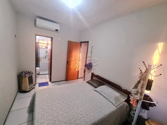 Imagem Localizado no bairro Henrique Jorge, ficando a apenas 800 metros da Pracinha do Henrique Jorge. Com ...