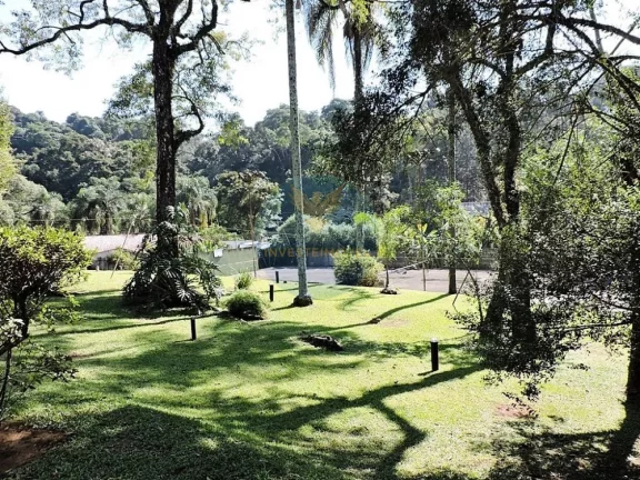 Imagem Casa em Condomínio a Venda no bairro Granja Viana - Carapicuíba, SP