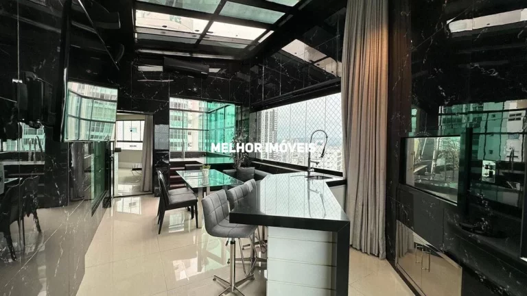 Imagem Cobertura duplex com piscina privativa e vista para o mar no Edifício Grand Royale