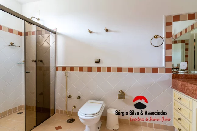 Imagem Ampla Casa a Venda Com 07 Suítes, Área Nobre no Alto do Vila Inglesa.