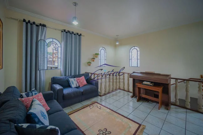 Imagem Casa com 3 quartos (1 suíte) à venda, 331 m² - Ayrosa - Osasco/SP