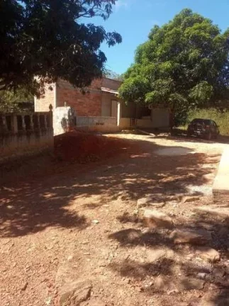Imagem Fazenda Aconchegante à Beira do Rio do Peixe em Santa Cruz de Goiás
