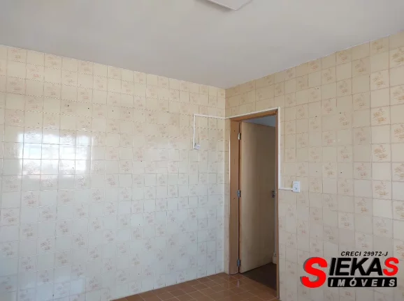 Imagem Imperdível casa para venda em São Paulo-SP, Bairro Piqueri: 4 quartos, 2 banheiros, 3 vagas de garagem, 184,00 m² de área.