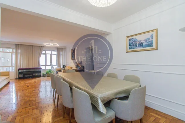 Imagem Apartamento à venda em Cerqueira César, São Paulo-SP: 3 quartos, 1 suíte, 2 banheiros, 1 vaga, 154m². Venha conferir!