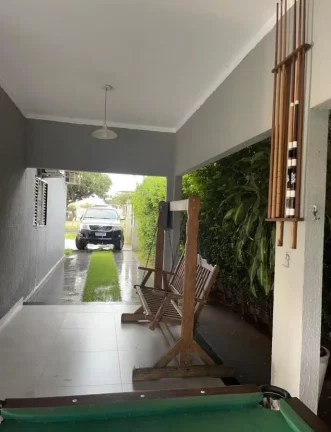 Imagem Casa para Venda em Araçatuba, Residencial Costa Azul, 3 dormitórios, 3 banheiros, 2 vagas