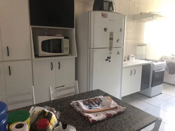 Imagem Apartamento com 2 quartos, sala , cozinha, área de de serviço, banheiro social, 1 vaga de garagem....
