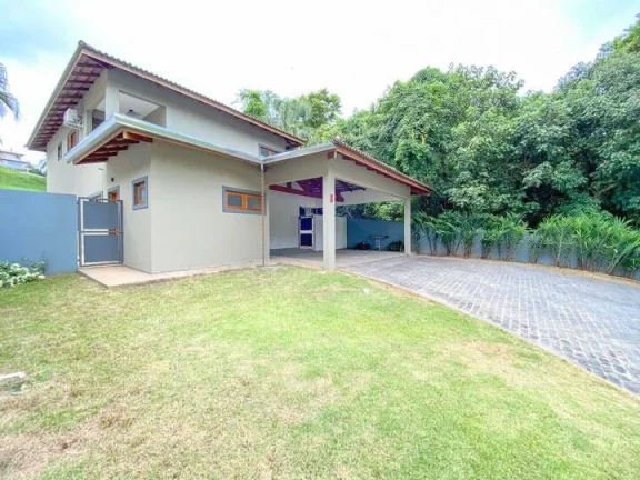 Imagem Casa com 3 dormitórios à venda, 290 m² por R$ 1.650.000,00 - Granja Viana -