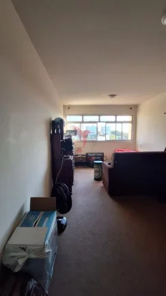 Imagem Vendo Apartamento tipo KIT, sala conjugada com quarto, cozinha, a.s, no centro da Cidade