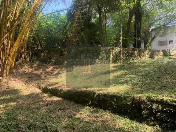 Imagem CHÁCARA 1.560M2 COM RESIDÊNCIA + GALPÃO 130M2 / EM ÁREA URBANA / DOC.100%