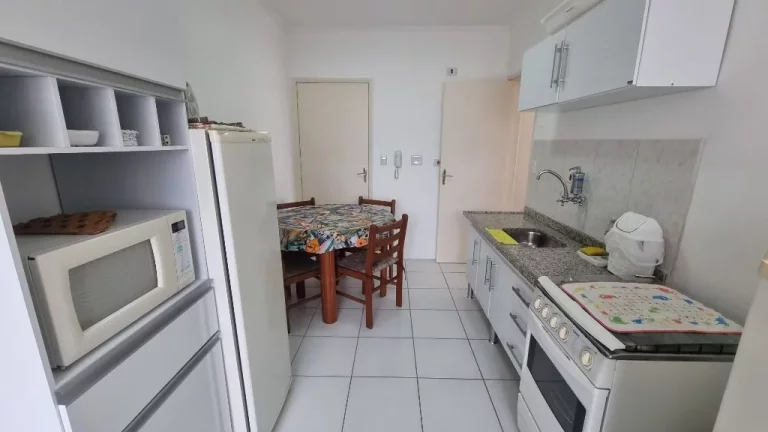 Imagem Apartamento à venda, 110 m² por R$ 650.000,00 - Astúrias - Guarujá/SP