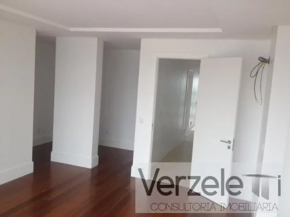 Imagem Frente ao Mar para Venda em Balneário Camboriú / SC no bairro Centro