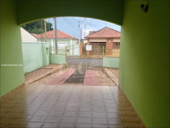 Imagem Casa para Venda em Iracemápolis, Centro, 5 dormitórios, 1 banheiro, 1 vaga