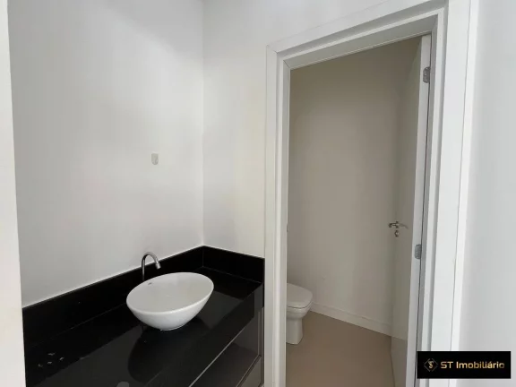 Imagem Casa à Venda em Atibaia c/ 3 Suítes - Condomínio Fechado Recanto Tranquilo!
