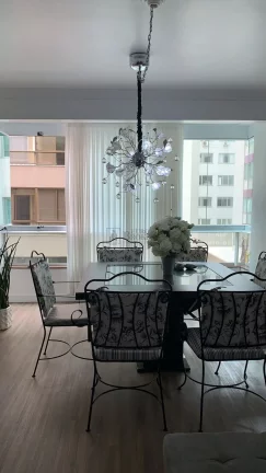 Imagem Apartamento quadra mar em Balneário Camboriú.