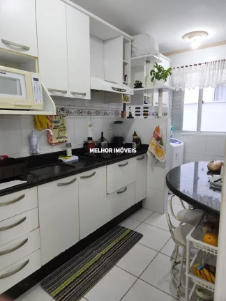 Imagem Apartamento á venda com 2 dormitórios e 1 vaga privativa no Centro de Balneário Camboriú