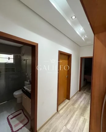Imagem Chácara no Condomínio Portão do Castanho com área total de 5.000 M² com 2 Casas e Piscina | Jundiaí | São Paulo