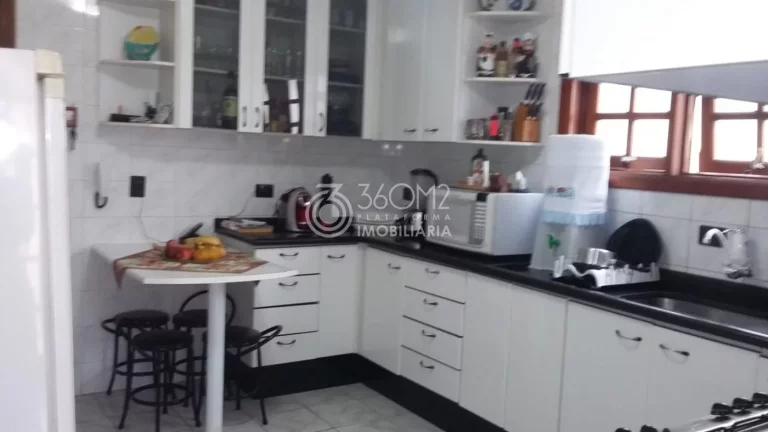 Imagem Sobrado para Venda em São Bernardo do Campo / SP no bairro Nova Petrópolis