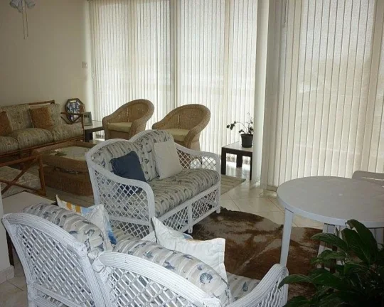 Imagem Apartamento frente mar total , Ed Umuarama, Guarujá-SP, Pitangueiras: 3 quartos, 1 suíte, 2 salas, 3 banheiros, 2 vagas - 190m². Imperdível!