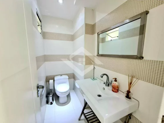 Imagem Mansão à Venda em Pendotiba Niterói com 4 Quartos
