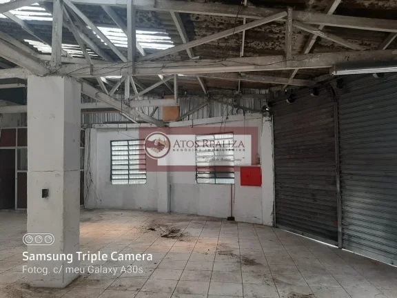 Imagem Aluga-se Galpão de Esquina em Jardim Cliper - São Paulo