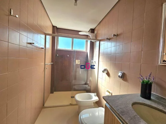 Imagem Apartamento 2 Quartos, 1 Vaga Demarcada - Gonzaga - Santos - SP