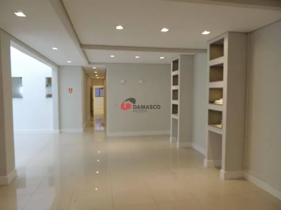 Imagem Sobrado à venda 631,44 m² Osvaldo Cruz, São Caetano do Sul - SP