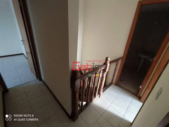 Imagem Cobertura com 3 dormitórios à venda, 199 m² por R$ 650.000,00 - Braga - Cabo Frio/RJ