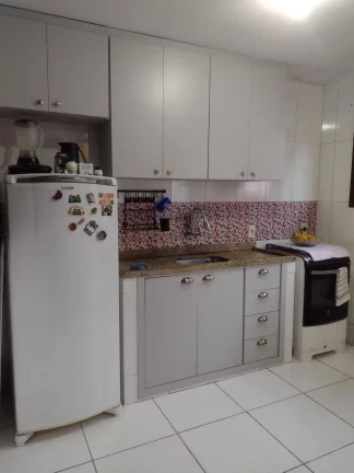 Imagem Vendo esta excelente casa em Nova Friburgo.