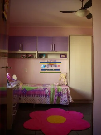 Imagem Casa bairro Campos Eliseos vende, R$ 450.000 com 3 dormitórios (1 suíte), 2 vagas, piscina - Ribeirão Preto - SP