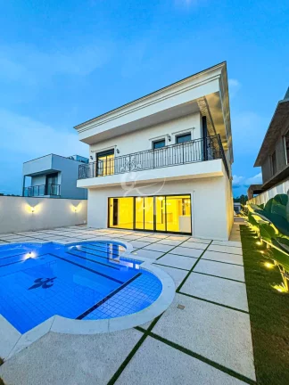 Imagem Casa com 3 Suites em condomínio fechado