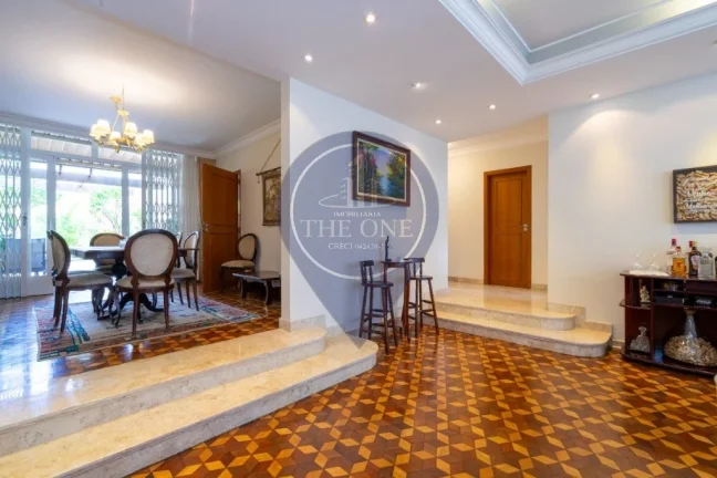 Imagem Venda de Casa no Planalto Paulista, São Paulo-SP: 4 quartos, 2 salas, 4 banheiros, 6 vagas, 375m² de área!