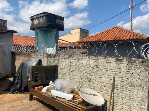 Imagem Casa com 3 dormitórios à venda, 140 m² por R$ 350.000,00 - Setor Bela Vista - Itumbiara/GO