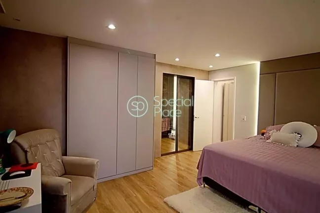 Imagem Excelente apartamento garden no Panamby - Área: 238m² - Living com pé direito duplo, varanda com ...