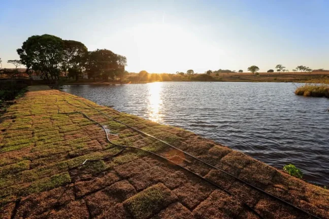 Imagem Alteza Do Lago Lotes Em Condominio Fechado A 15 Min Do Passeio Das Aguas