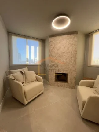 Imagem Apartamento 287m², 100% reformado, nunca habitado, mobiliado, andar com vista livre. Possui 3 dormi...
