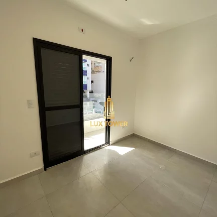 Imagem Casa de Condomínio de 64m2 c/ 2 Quartos 2 Suítes e Apenas 20m da Praia