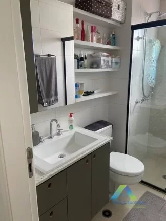Imagem VILA MARIANA Apartamento 82M², 3 dormitórios, 1 suíte, a poucos minutos da estação do metro Santa Cruz ótima localização e valor !!!