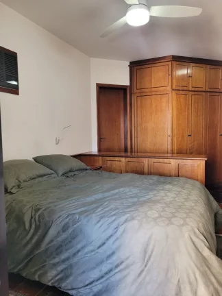 Imagem Apartamento 200 M², 4Q, 3 Suítes, 5 Banheiros, 3 Vagas, Varanda Gourmet, Academia, Piscina, Salão de Festas, Lareira, Playground.