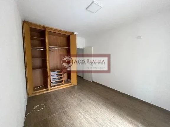 Imagem Casa Comercial para Locação em Vila Santa Catarina - SP