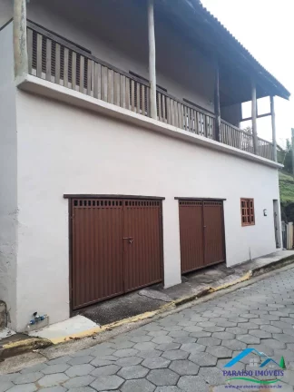 Imagem Oportunidade única: Casa no centro com 2 pisos independentes.
