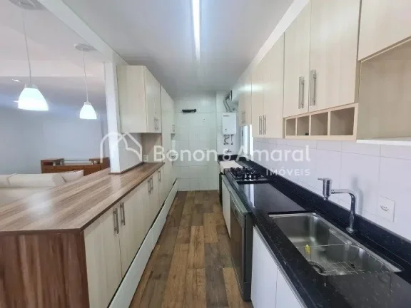Imagem Apartamento totalmente reformado, localizado em andar alto com vista livre e privilegiada. Ambientes...