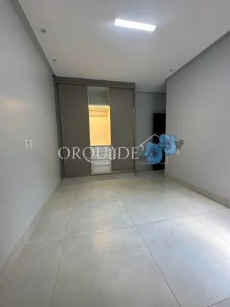 Imagem Imperdível oportunidade: Casa à venda em Rio Verde-GO, Residencial Canaã! 3 quartos, 1 suíte, 1 sala, 2 vagas de garagem - 121m².