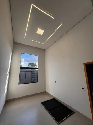 Imagem Casa 2/4 C Suite Com Area Gourmet A 6 Min Do Centro De Aparecida De Goiania