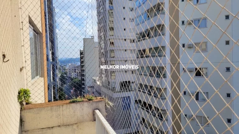 Imagem Apartamento à venda com 02 dormitórios sendo 01 suíte localizado no centro de Balneário Camboriú - SC